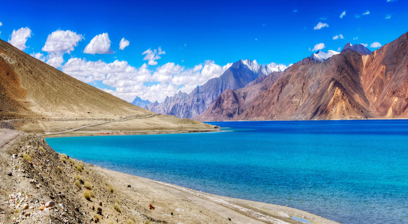 LADAKH AIR PACKAGE 06 Nights & 07 Days ( EX NEW DELHI )